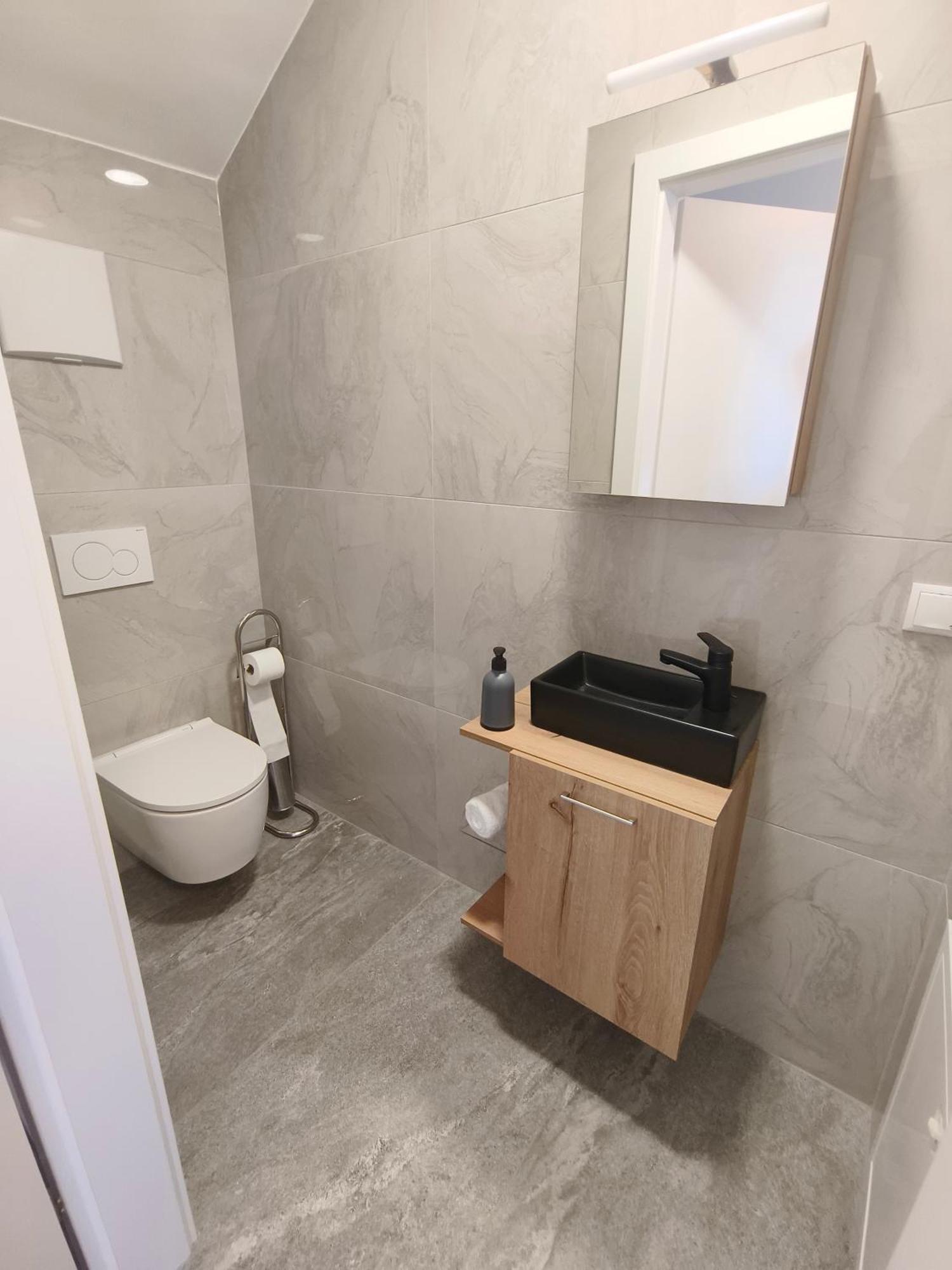 Triplex Appartements Klosterneuburg Bagian luar foto